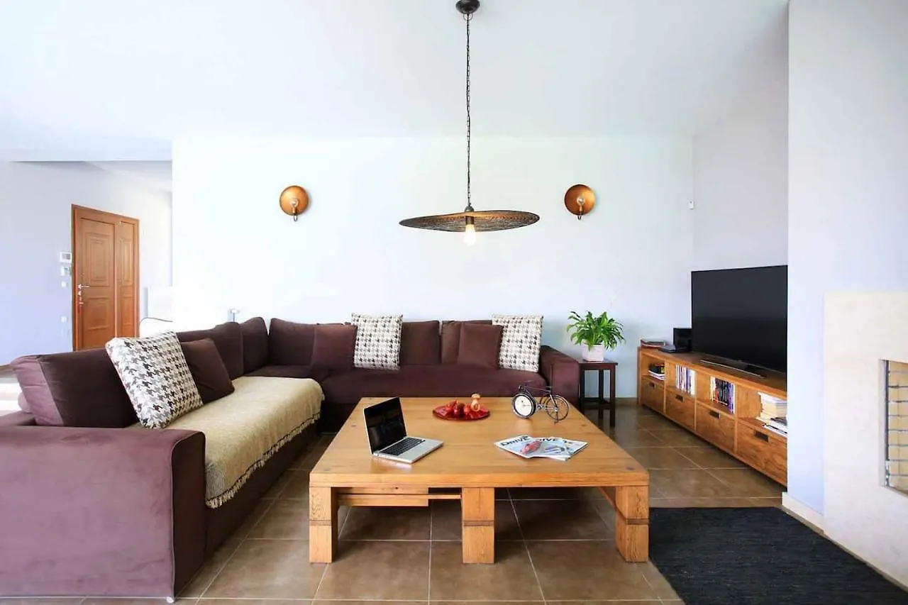 Villa Elpida, Kokkini Hani