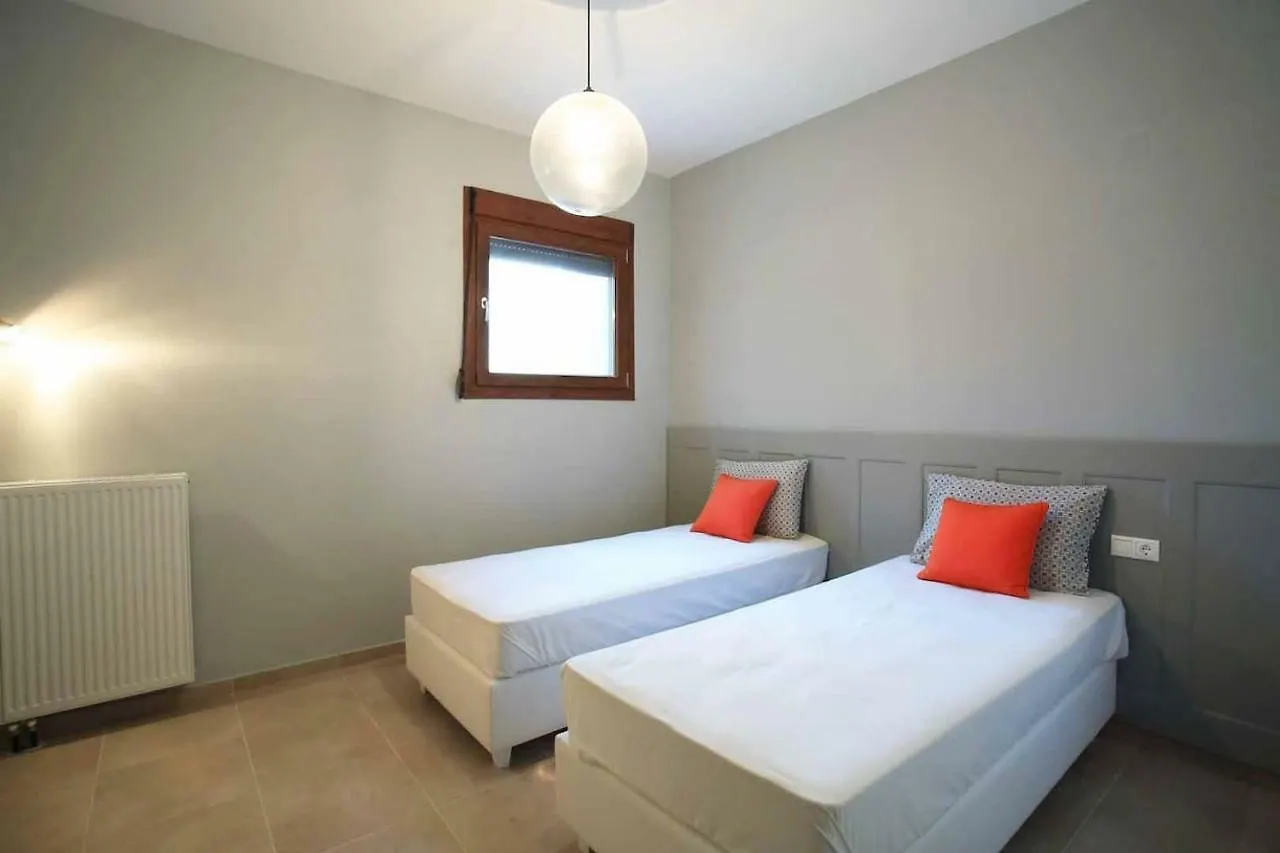 Villa Elpida, Kokkini Hani